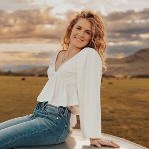 Meet your Posher, Charlee